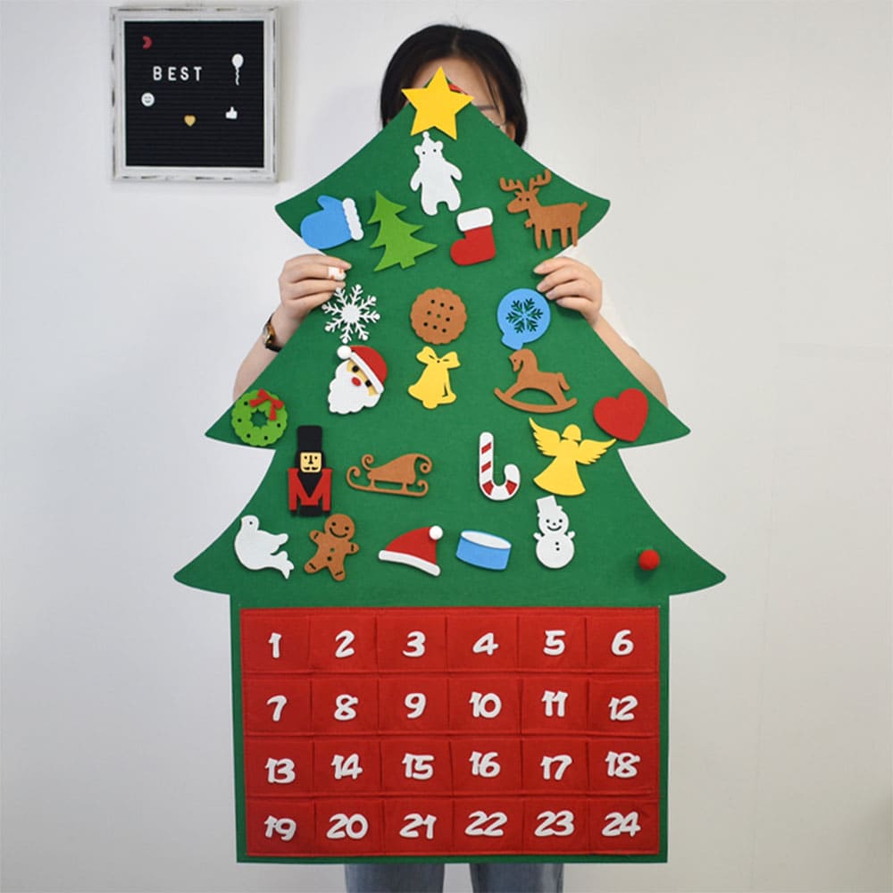 Custom Eco-Friendly Felt Christmas Advent Countdown Calendar with 24 Pockets Festive Santa Reindeer Christmas Tree Stocking Motifs for Holiday Decoration