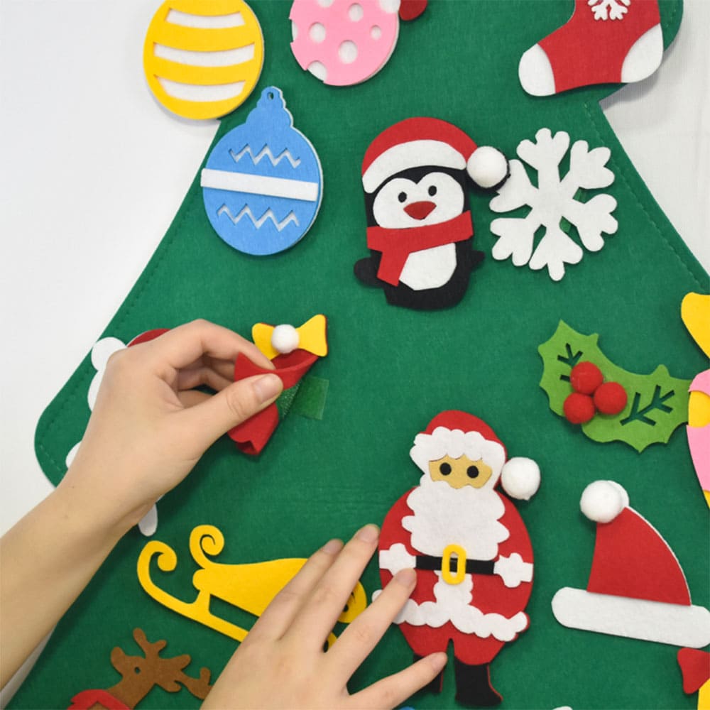 Custom Eco-Friendly Felt Christmas Tree with LED Lights 30+ Detachable Ornaments for Home Holiday Decoration